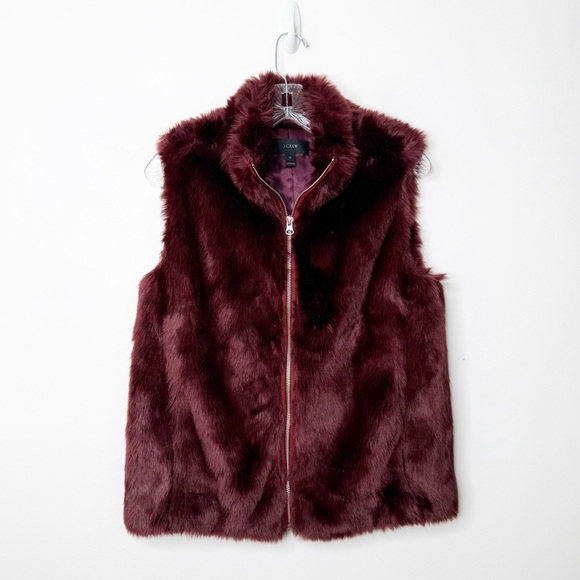 J. CREW | Faux Fur Burgundy Zip Front With Pockets Vest Top Sz. XS - Picture 3 of 5